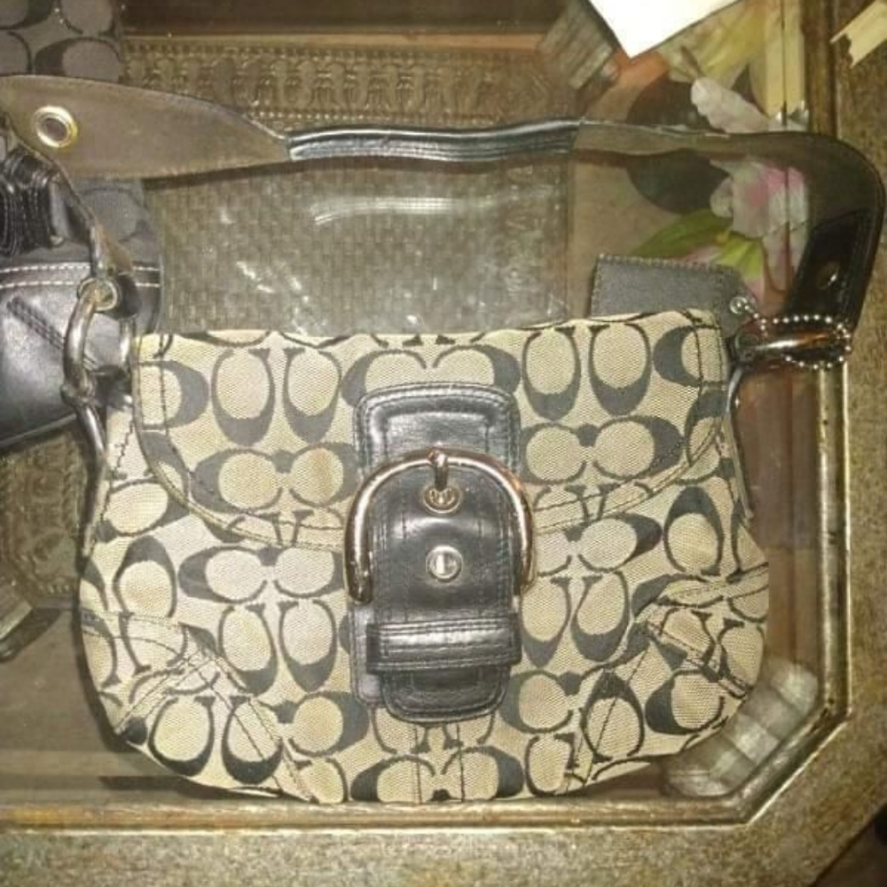 Vintage coach handbag